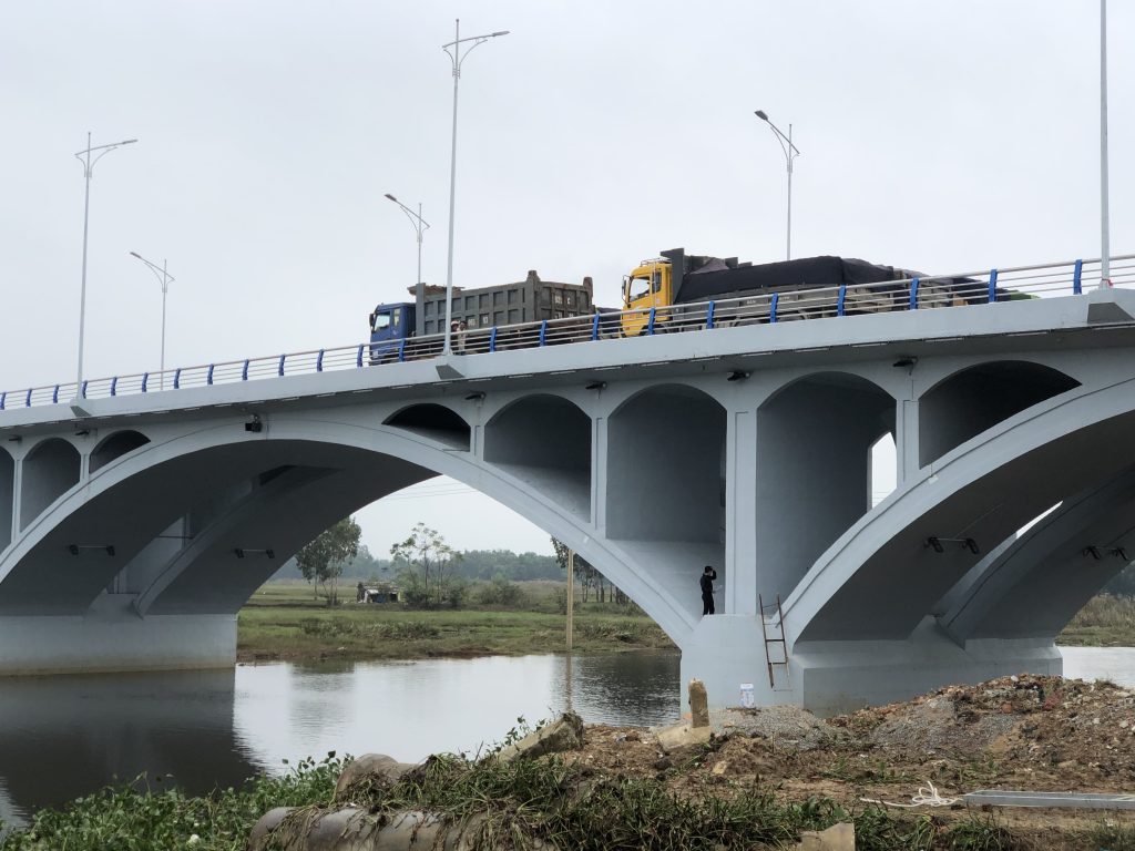 Thử tải công trình cầu